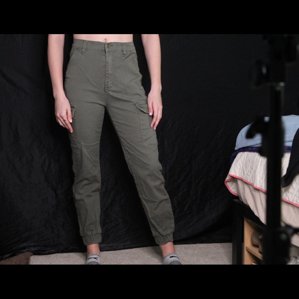 Green Joggers🍀